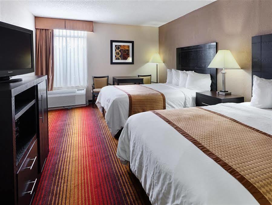 Best Western Hampton Coliseum Inn Dış mekan fotoğraf